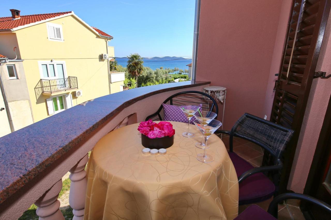 Villa Dalmatino Pakoštane Esterno foto